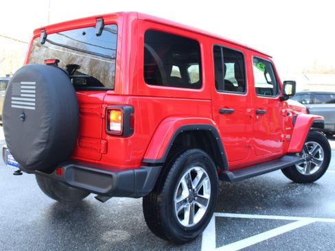 Certified 2021 Jeep Wrangler Unlimited Sahara w/ Cold Weather Group image 2