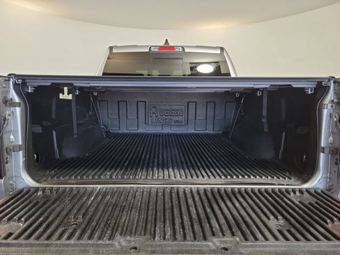 Used 2023 RAM 1500 Laramie AWD/4WD image 23