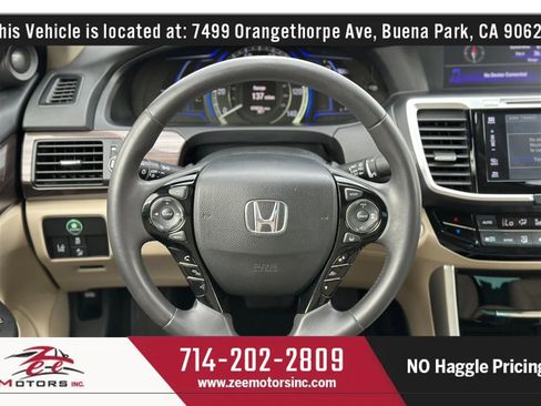 Used 2017 Honda Accord EX-L image 19