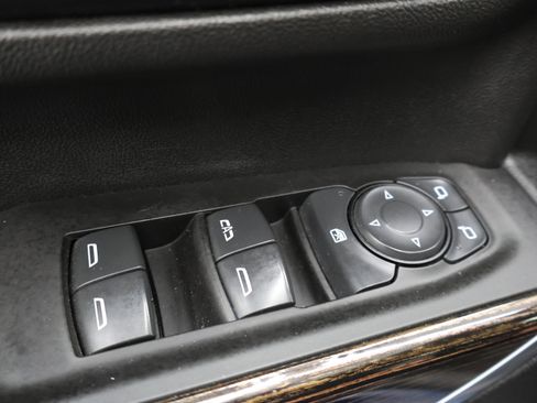 Used 2021 GMC Sierra 2500 SLE w/ X31 Off-Road Package image 38