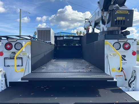 New 2026 Ford F550 4x4 SuperCab Super Duty image 15