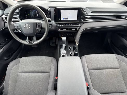 Used 2026 Toyota Camry LE FWD image 11