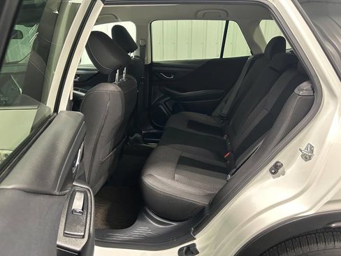 Used 2022 Subaru Outback Premium AWD/4WD image 9