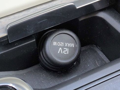 Used 2021 Volvo XC60 T5 Inscription w/ Advanced Package image 32