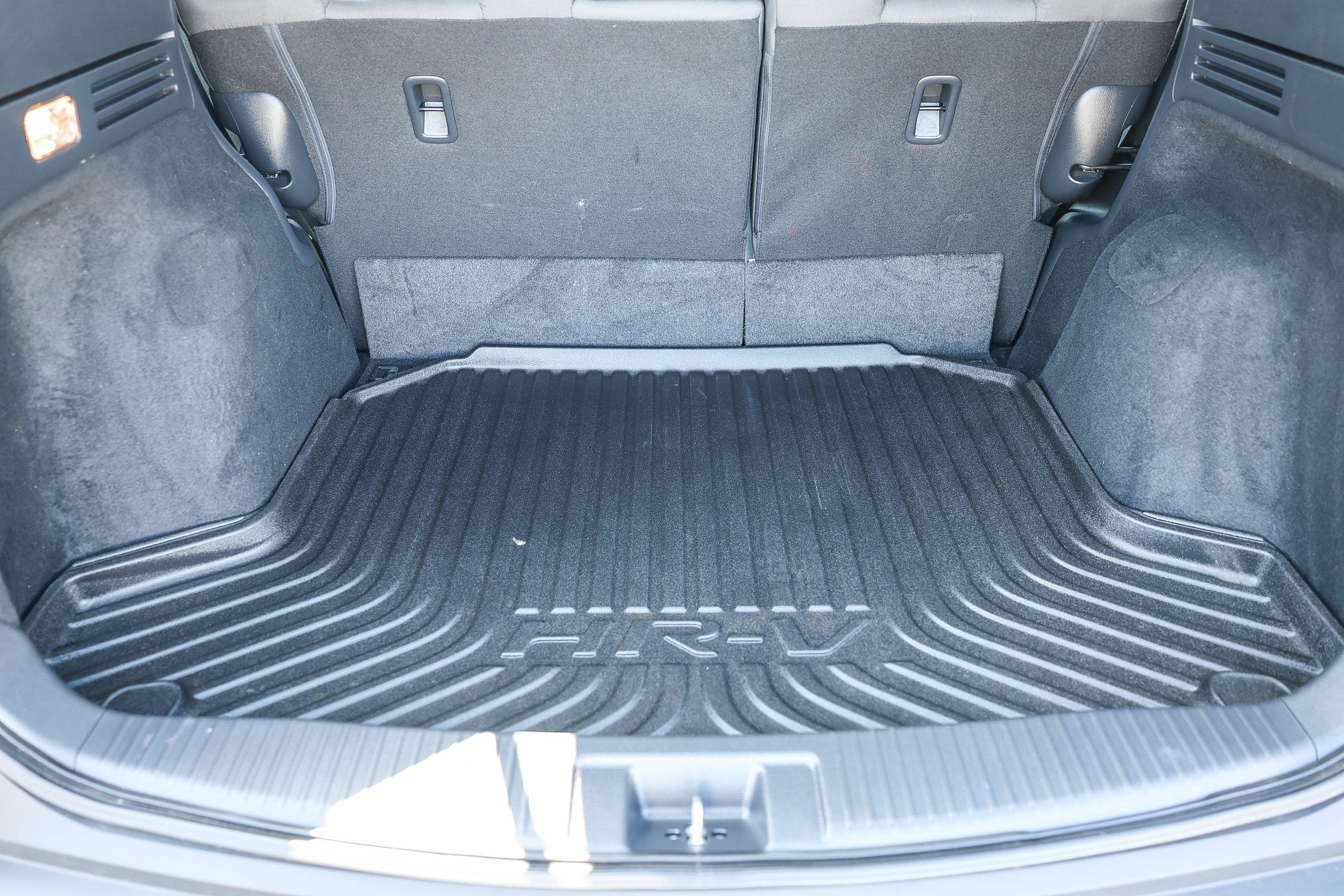 Certified 2020 Honda HR-V LX image 26