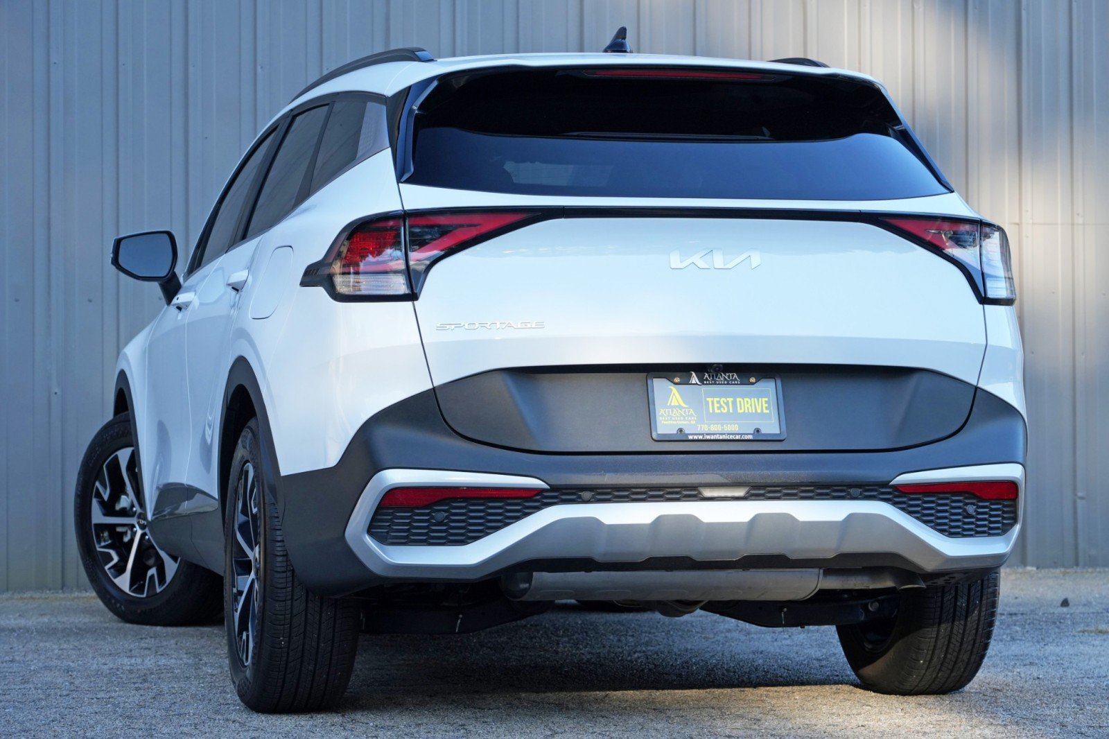 Used 2025 Kia Sportage EX w/ Premium Package FWD image 5