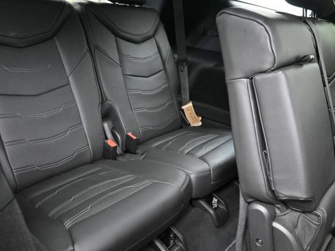 Certified 2025 Cadillac XT6 Premium Luxury w/ Platinum Package AWD/4WD image 11