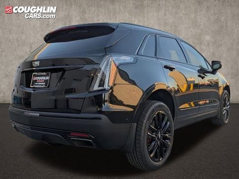 New 2026 Cadillac XT5 Sportv w/ LPO, Onyx Lite Package image 7