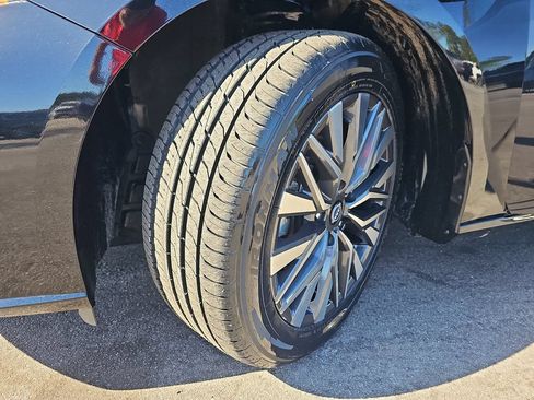 Used 2024 Nissan Altima 2.5 SV FWD image 35