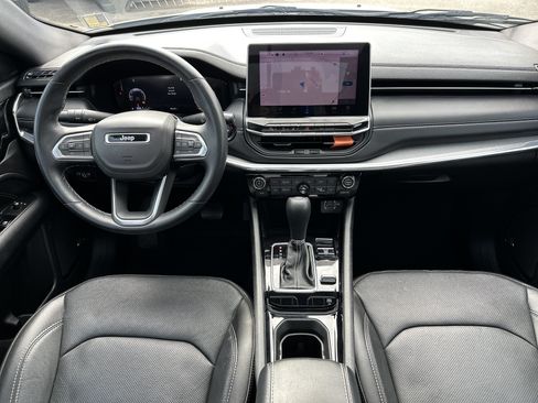 Used 2022 Jeep Compass High Altitude AWD/4WD image 25