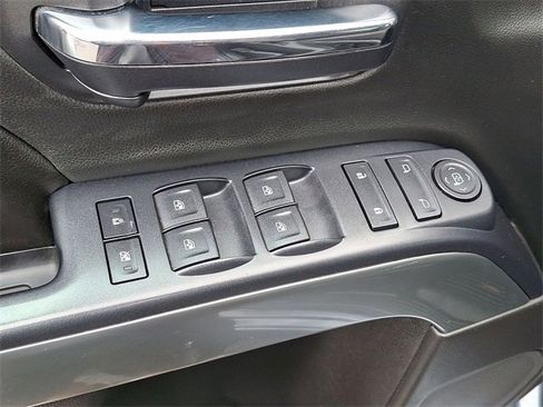 Certified 2015 Chevrolet Silverado 1500 LT w/ All Star Edition image 20