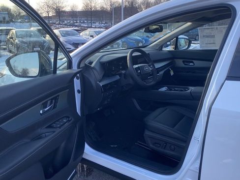 New 2025 Nissan Murano SL image 15