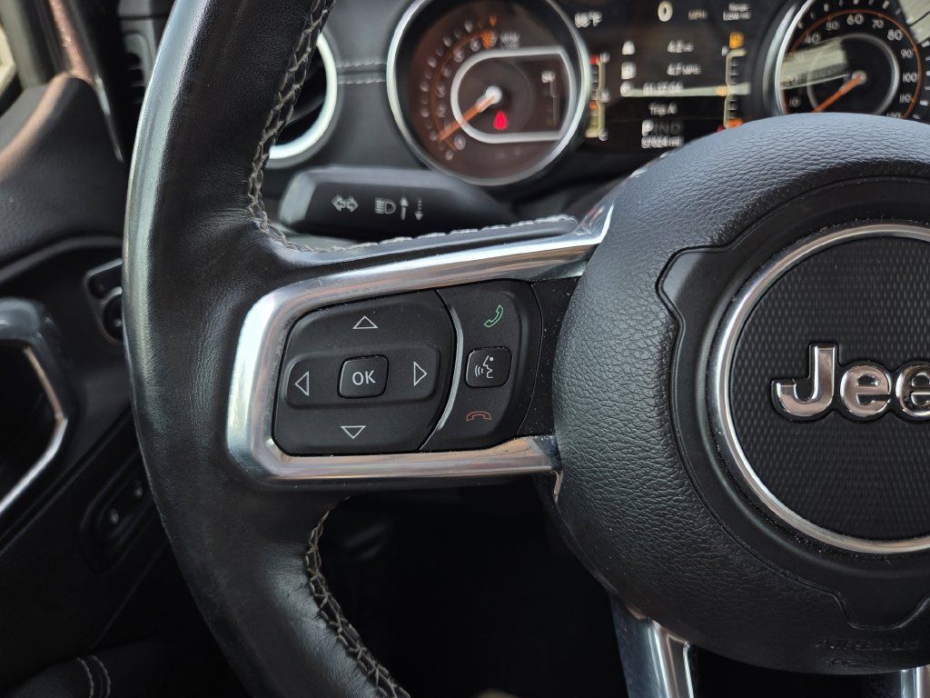 Used 2022 Jeep Wrangler Unlimited Sahara w/ Cold Weather Group AWD/4WD image 28