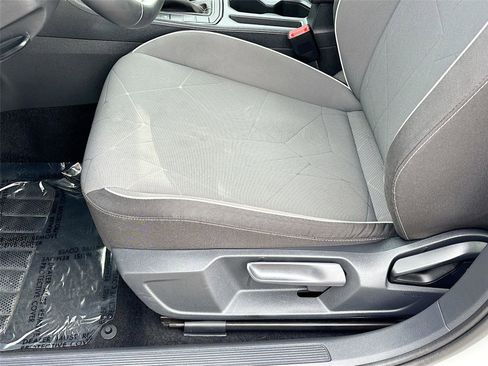 Used 2025 Volkswagen Jetta Sport FWD image 18