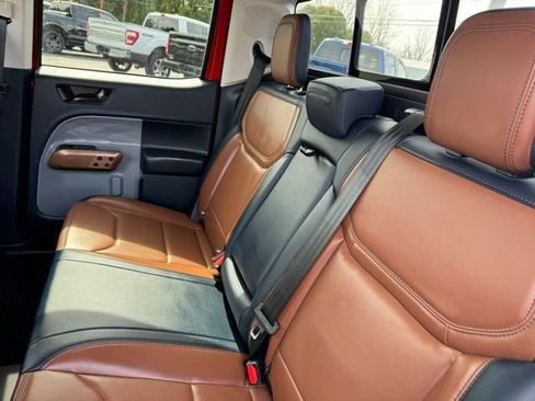 Used 2022 Ford Maverick Lariat w/ Equipment Group 500A Standard image 32