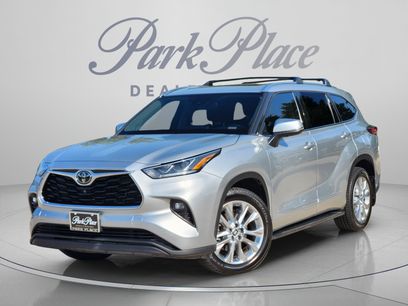 Used 2021 Toyota Highlander Limited