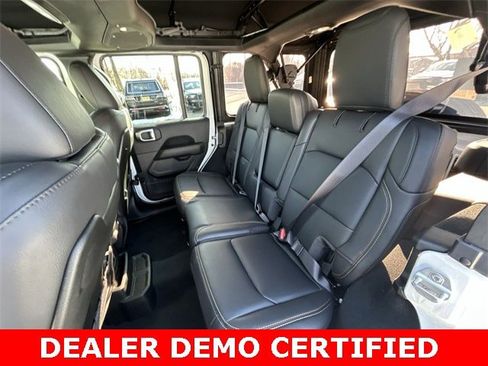 Certified 2024 Jeep Wrangler Sahara w/ Technology Group image 23