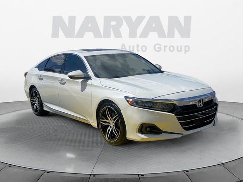 Used 2021 Honda Accord Touring image 1