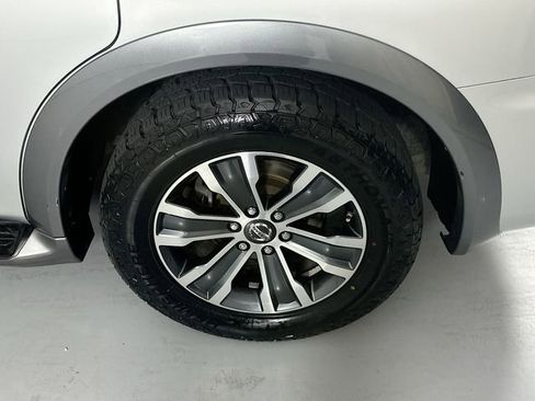 Used 2019 Nissan Armada SL w/ Premium Package AWD/4WD image 31