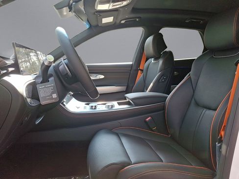 New 2026 Genesis GV70 2.5T Sport Prestige AWD/4WD image 14