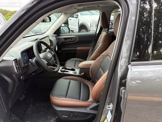 New 2026 Ford Bronco Sport Outer Banks w/ Outer Banks Tech Package+ AWD/4WD image 12