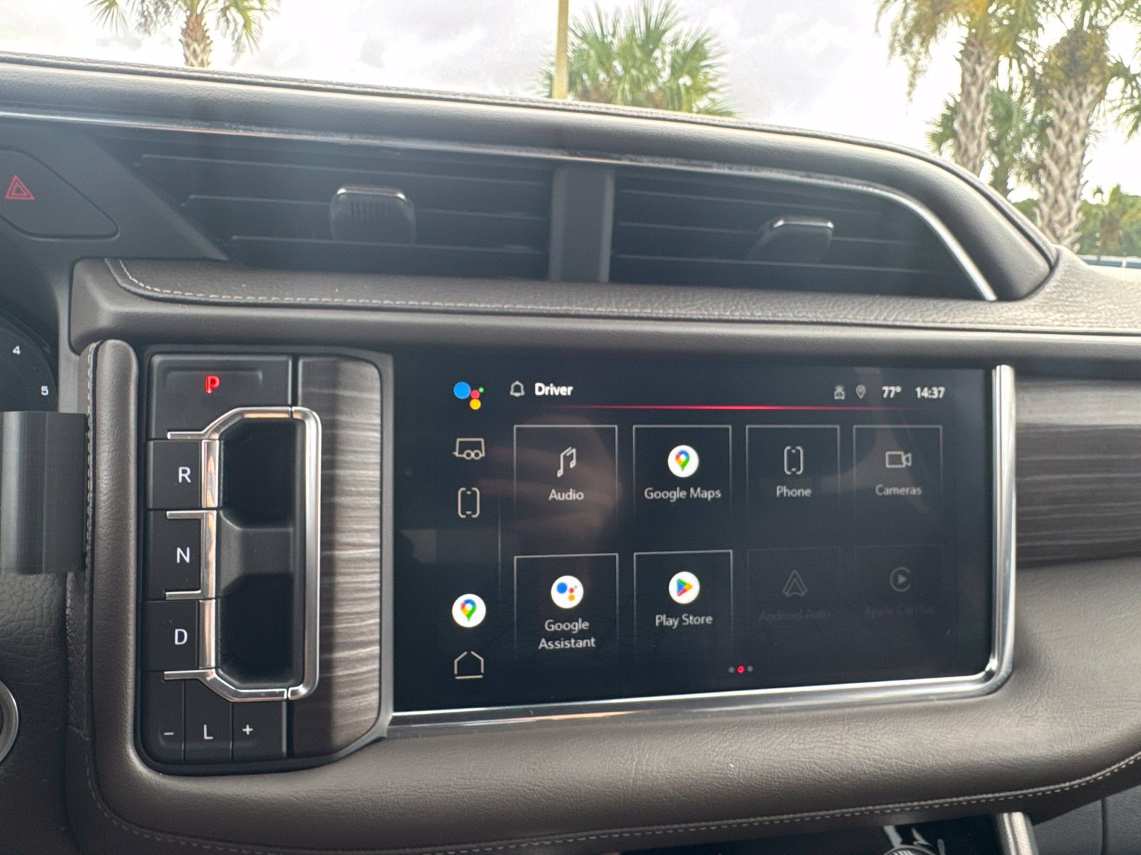 Used 2022 GMC Yukon XL Denali w/ Denali Premium Package AWD/4WD image 26