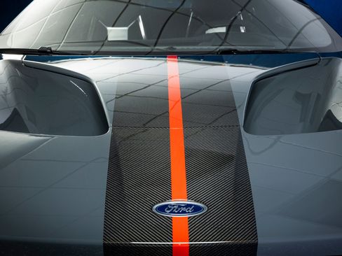 Used 2020 Ford GT Carbon Series image 14