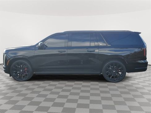 Certified 2025 Cadillac Escalade ESV Sport w/ Touring Package image 3