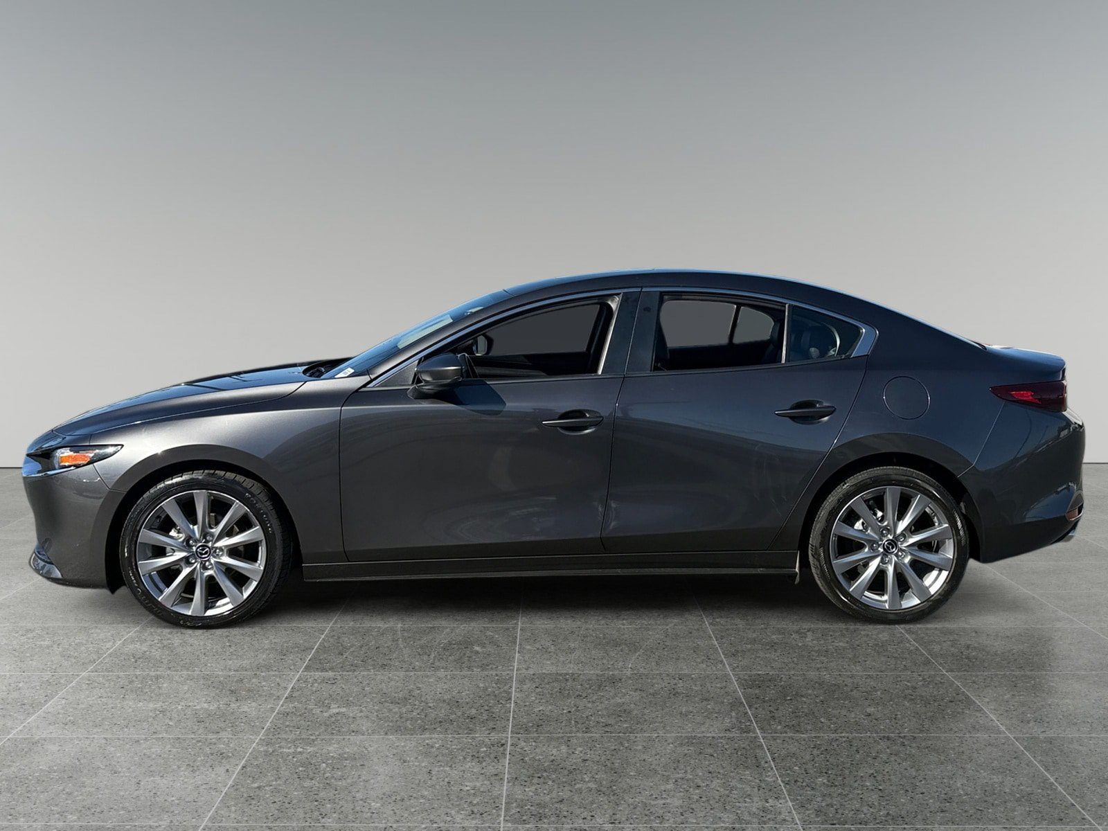 Used 2025 MAZDA MAZDA3 s FWD image 2