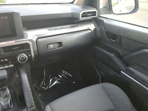 Used 2024 Toyota Tacoma SR5 image 17