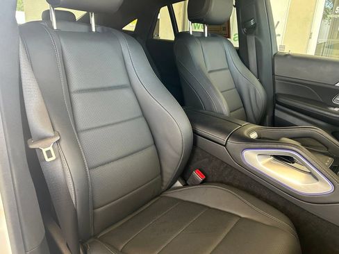 Used 2025 Mercedes-Benz GLE 450 4MATIC Coupe image 25