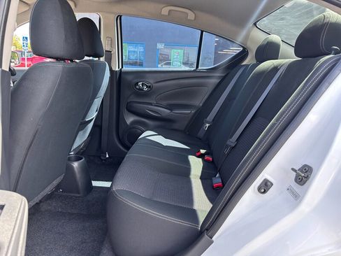 Used 2018 Nissan Versa SV FWD image 11