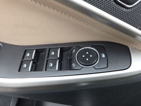 Used 2023 Ford Explorer XLT w/ Equipment Group 202A image 28