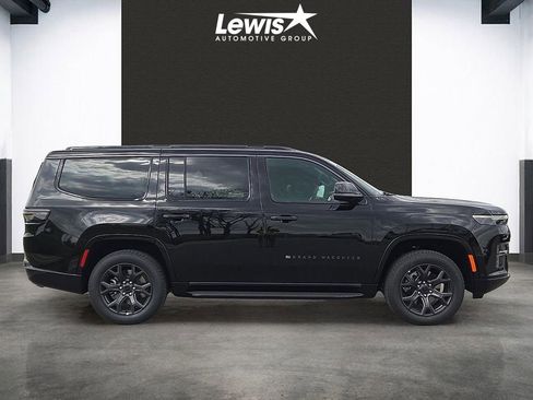 New 2026 Jeep Grand Wagoneer Limited AWD/4WD image 5