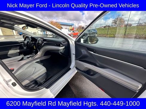 Used 2023 Toyota Camry SE image 26