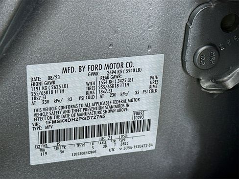 Used 2023 Ford Explorer XLT w/ Equipment Group 202A image 31