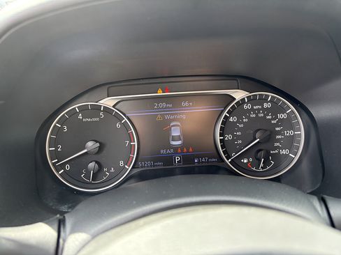 Used 2024 Nissan Altima 2.5 SR FWD image 27