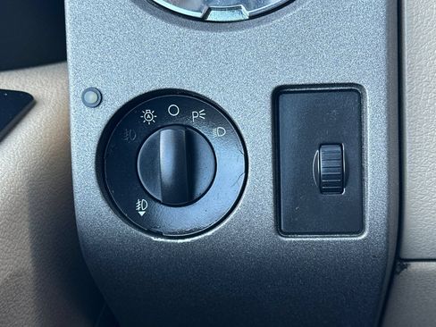 Used 2009 Ford F350 4x4 Crew Cab Super Duty image 23