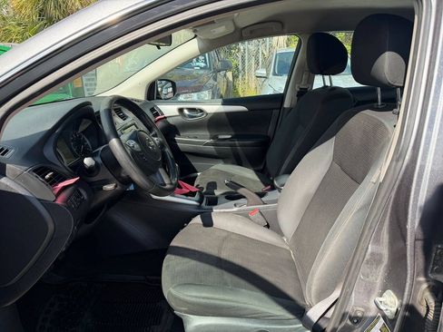Used 2019 Nissan Sentra S FWD image 8