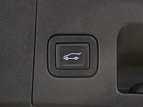 Used 2019 Cadillac XT5 Luxury AWD/4WD image 35