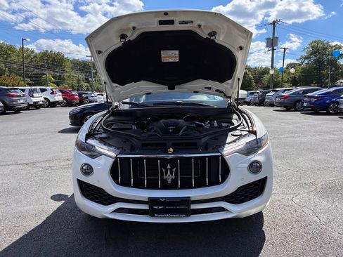 Used 2020 Maserati Levante S AWD/4WD image 10