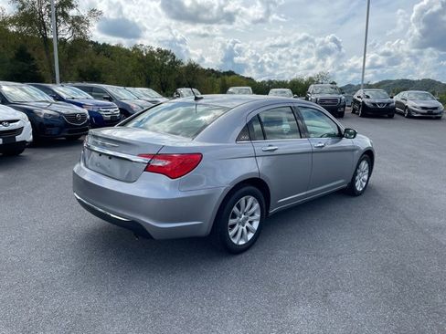 Used 2014 Chrysler 200 Limited w/ Sun/Sound Group image 8
