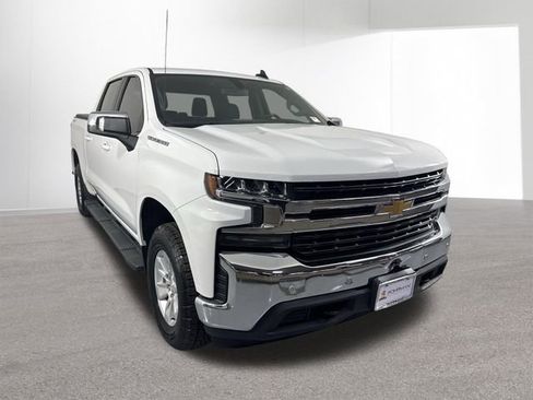 Used 2022 Chevrolet Silverado 1500 LT w/ Safety Package AWD/4WD image 3