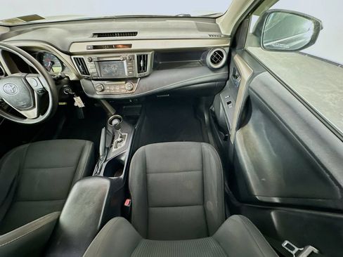 Used 2015 Toyota RAV4 XLE FWD image 11