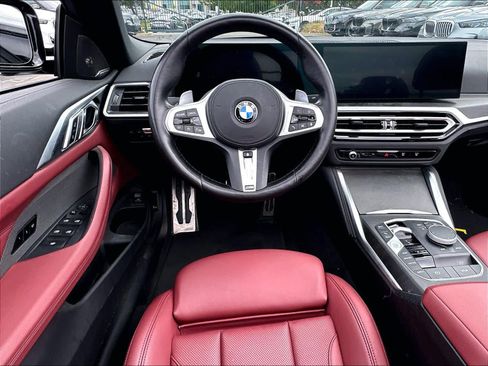 Used 2024 BMW 430i Convertible w/ M Sport Package RWD image 11