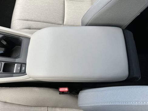 Used 2025 Honda Accord LX image 16