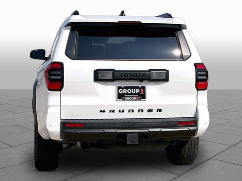 New 2026 Toyota 4Runner TRD Off-Road AWD/4WD image 4