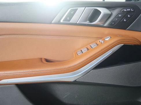 Certified 2024 BMW X7 xDrive40i w/ Executive Package image 8