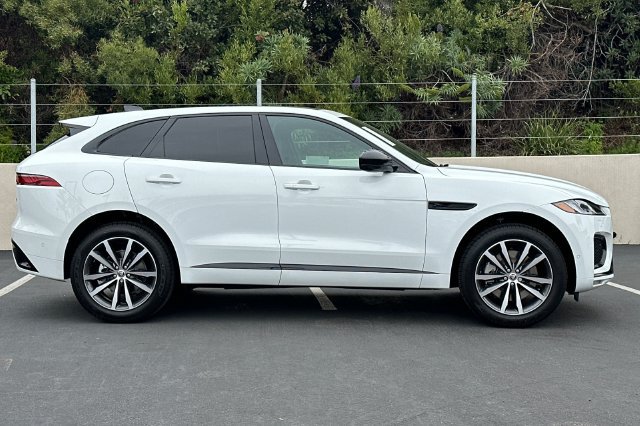 New 2026 Jaguar F-PACE R-Dynamic S AWD/4WD image 6
