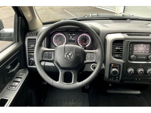 Used 2024 RAM 1500 Tradesman w/ Tradesman SXT Package image 5